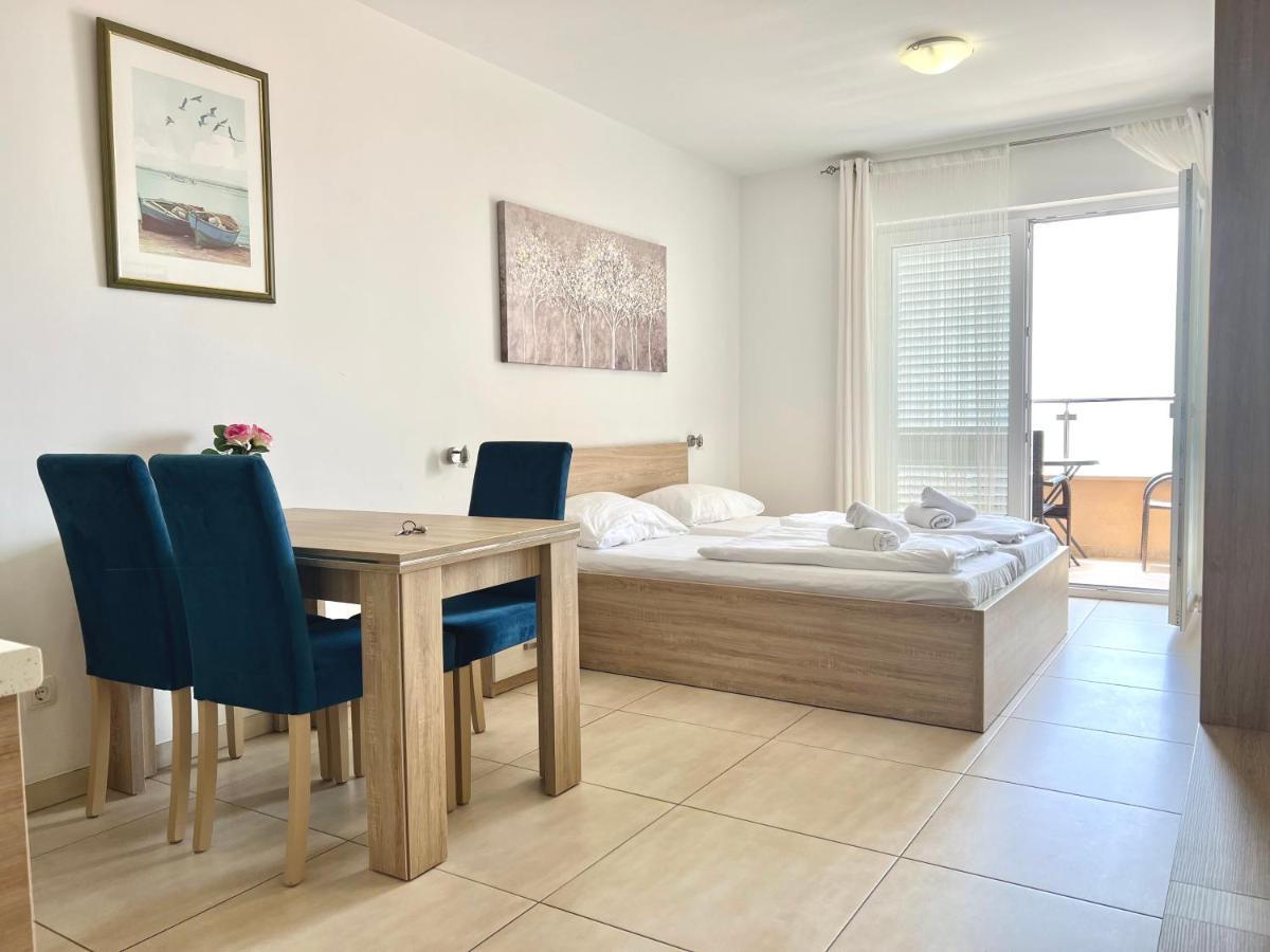 Villa Martina Baška Voda Zewnętrze zdjęcie